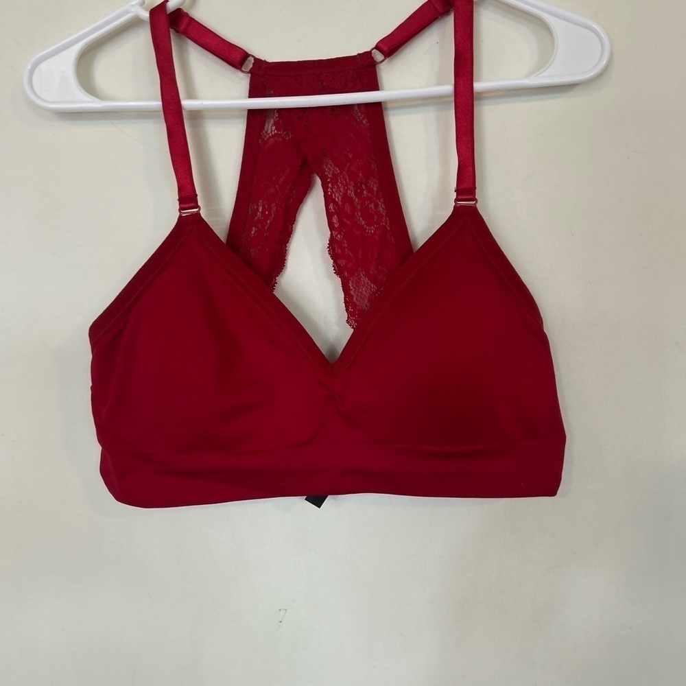 Torrid Curve Seamless Flirt Lace Back Padded No Wire Red Bralette Size 0, Large